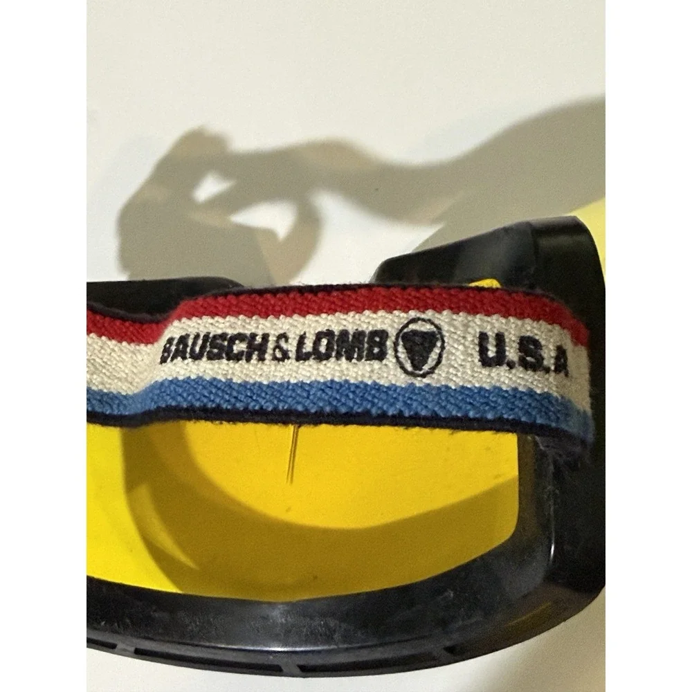 Vintage Bausch & Lomb ski goggles Yellow Lens
